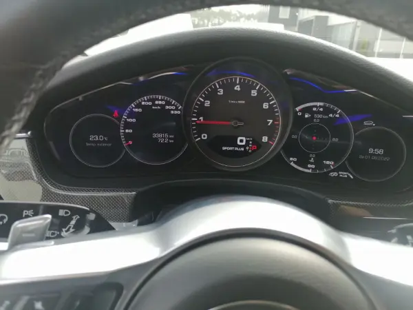 Porsche Panamera 4S 18
