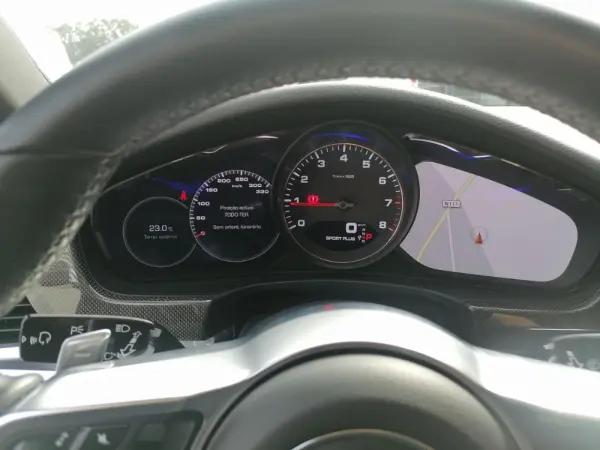 Porsche Panamera 4S 22