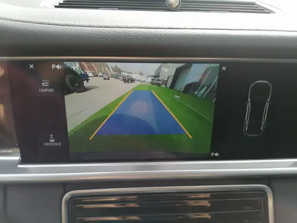 Porsche Panamera 4S 29