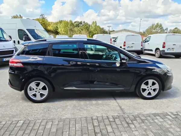 Renault Clio Sport Tourer 1.5 dCi Dynamique S 6