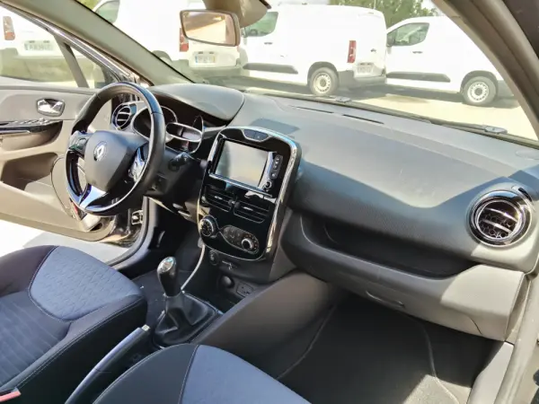 Renault Clio Sport Tourer 1.5 dCi Dynamique S 19