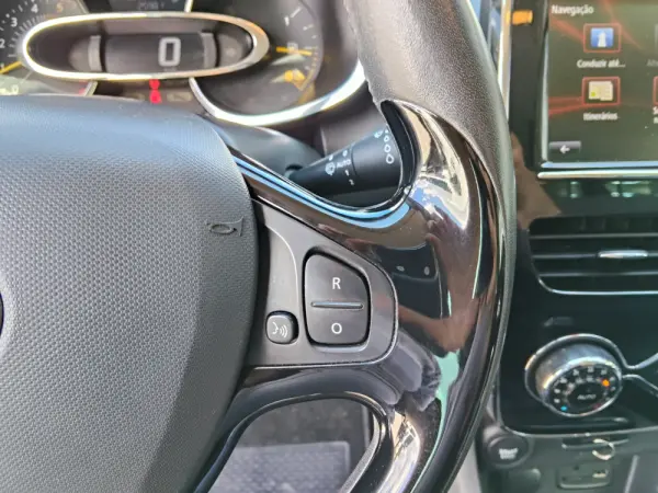 Renault Clio Sport Tourer 1.5 dCi Dynamique S 26