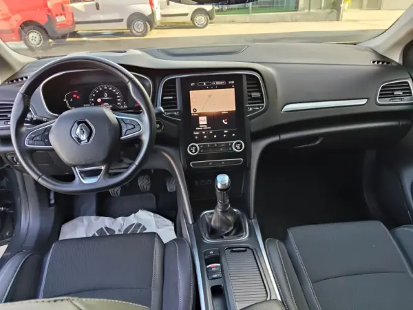 Renault Mégane 1.5 Blue dCi Intens 24