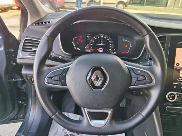 Renault Mégane 1.5 Blue dCi Intens 31