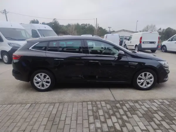 Renault Mégane Sport Tourer 1.5 Blue dCi Limited 6