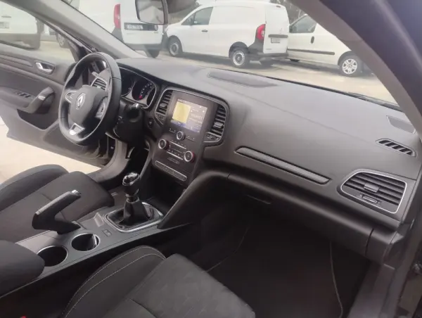 Renault Mégane Sport Tourer 1.5 Blue dCi Limited 19