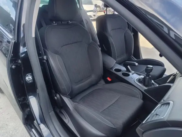 Renault Mégane Sport Tourer 1.5 Blue dCi Limited 24