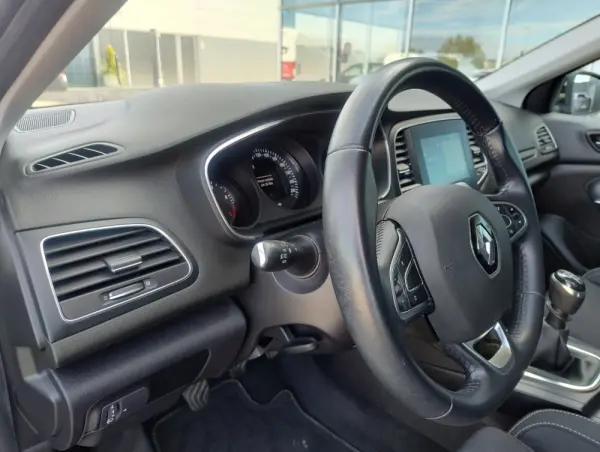 Renault Mégane Sport Tourer 1.5 Blue dCi Limited 26