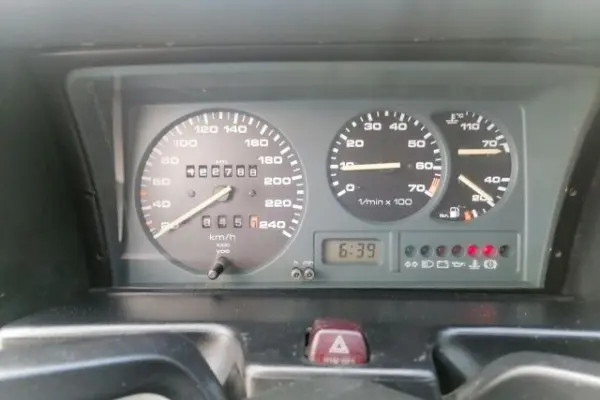 Volkswagen Polo G40 17