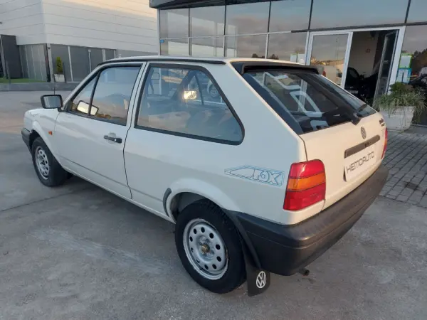 Volkswagen Polo 1.0 Fox 14