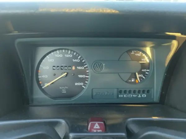 Volkswagen Polo 1.0 Fox 23