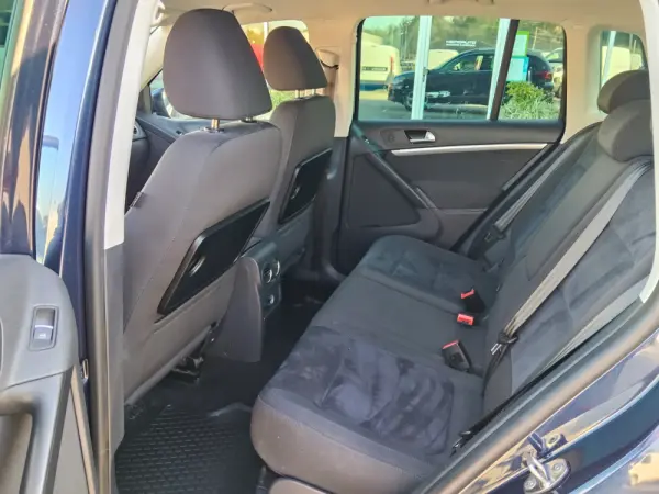 Volkswagen Tiguan 1.4 TSi Sport BlueMotion 14