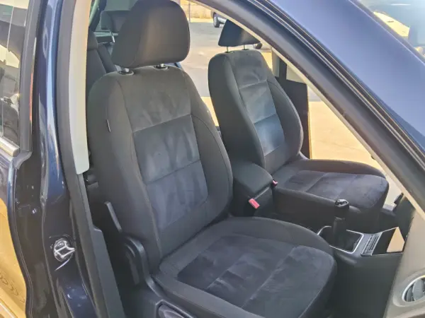 Volkswagen Tiguan 1.4 TSi Sport BlueMotion 20