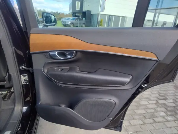 Volvo XC 90 2.0 D4 Inscription 29