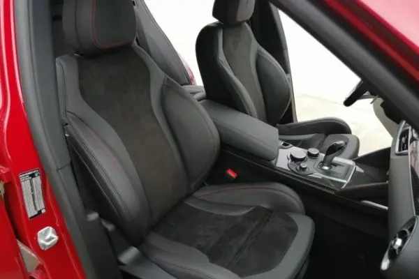 Alfa Romeo Stelvio Quadrifoglio Q4 2.9 510cv 25