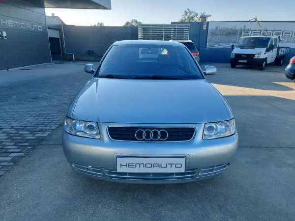 Audi A3 1.8 Sport Turbo Quattro 2
