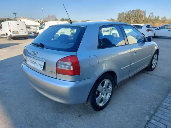 Audi A3 1.8 Sport Turbo Quattro 7