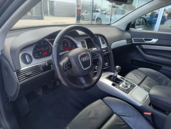 Audi A6 Avant 2.0 TDi S-line 13
