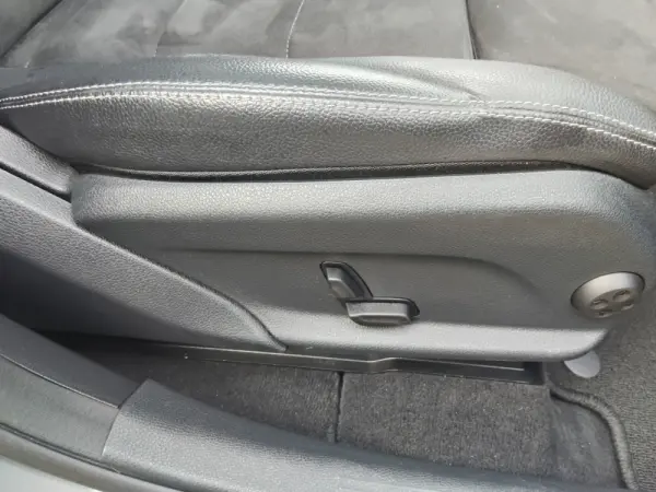 Mercedes-Benz GLC 250 d AMG Line 4-Matic 26