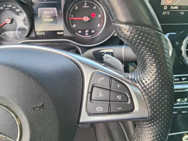 Mercedes-Benz GLC 250 d AMG Line 4-Matic 33