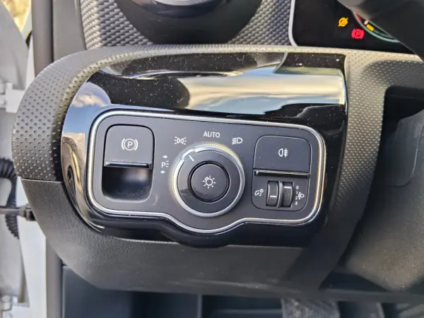 Mercedes-Benz CLA 220 d Shooting Brake Style Plus Aut. 38