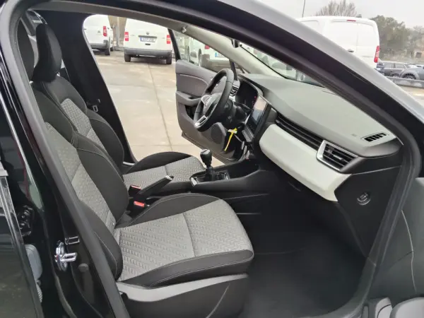 Renault Clio 1.5 Blue dCi Intens 14