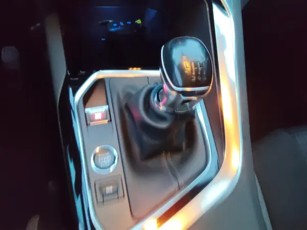 Peugeot 3008 1.5 BlueHDi Active Pack 24