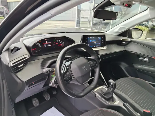 Peugeot 208 1.2 PureTech Active Pack 13