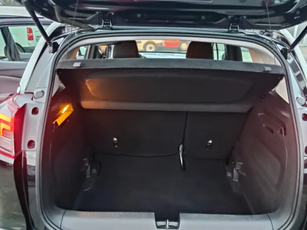 Opel Crossland 1.2 T Business Edition 19