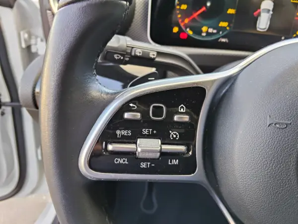 Mercedes-Benz CLA 220 d Shooting Brake Style Plus Aut. 33