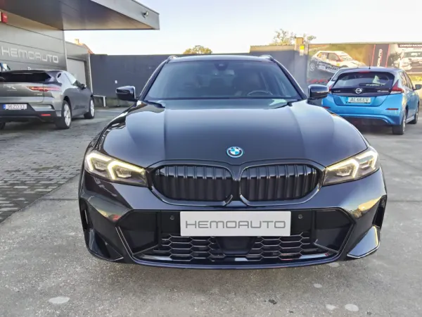BMW 330 e Pack Desportivo M Pro Auto 5