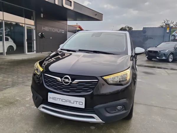 Opel Crossland 1.2 T Business Edition 2