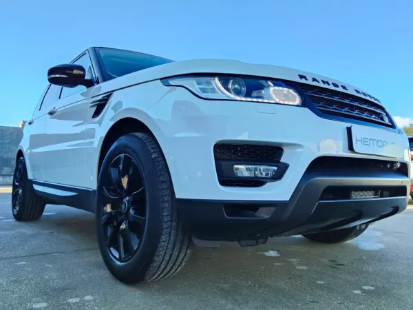 Land Rover Range Rover Sport 2.0 SD4 HSE 13