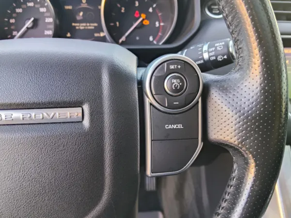Land Rover Range Rover Sport 2.0 SD4 HSE 37