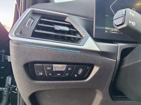 BMW 330 e Pack Desportivo M Pro Auto 40