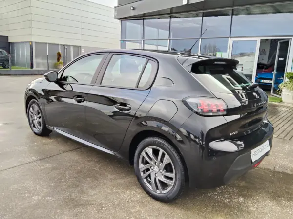 Peugeot 208 1.2 PureTech Active Pack 9