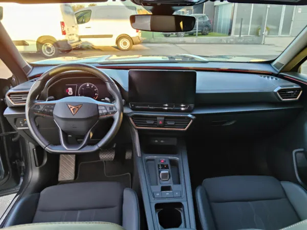 Cupra Formentor 1.4 e-Hybrid Sport DSG 24