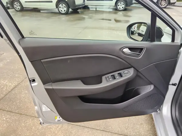 Renault Clio 1.0 TCe Evolution Bi-Fuel 13