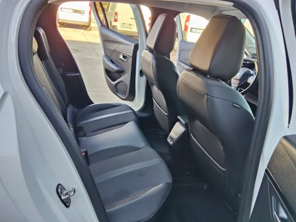 Peugeot e-208 50 kWh Allure Pack 16