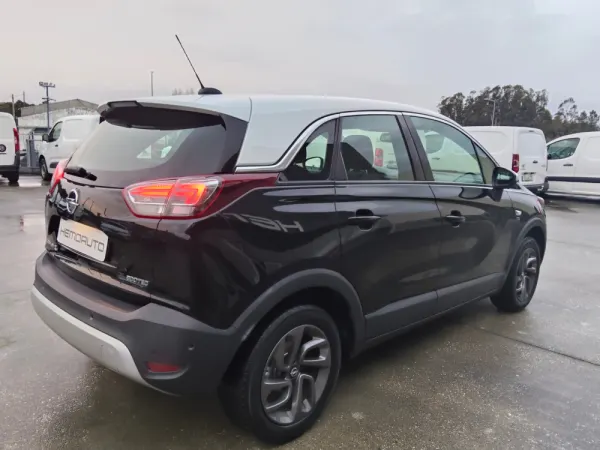 Opel Crossland 1.2 T Business Edition 7