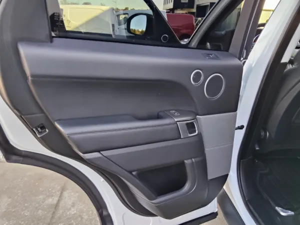 Land Rover Range Rover Sport 2.0 SD4 HSE 21