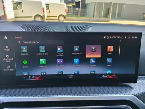 BMW 330 e Pack Desportivo M Pro Auto 46