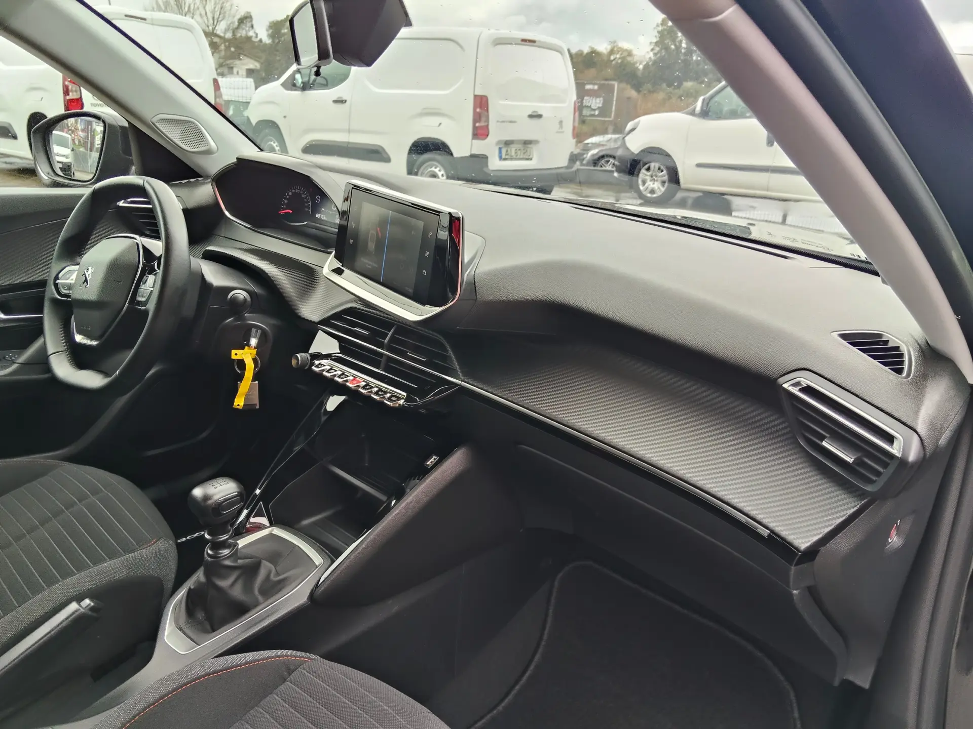 Peugeot 2008 1.2 PureTech Style 19