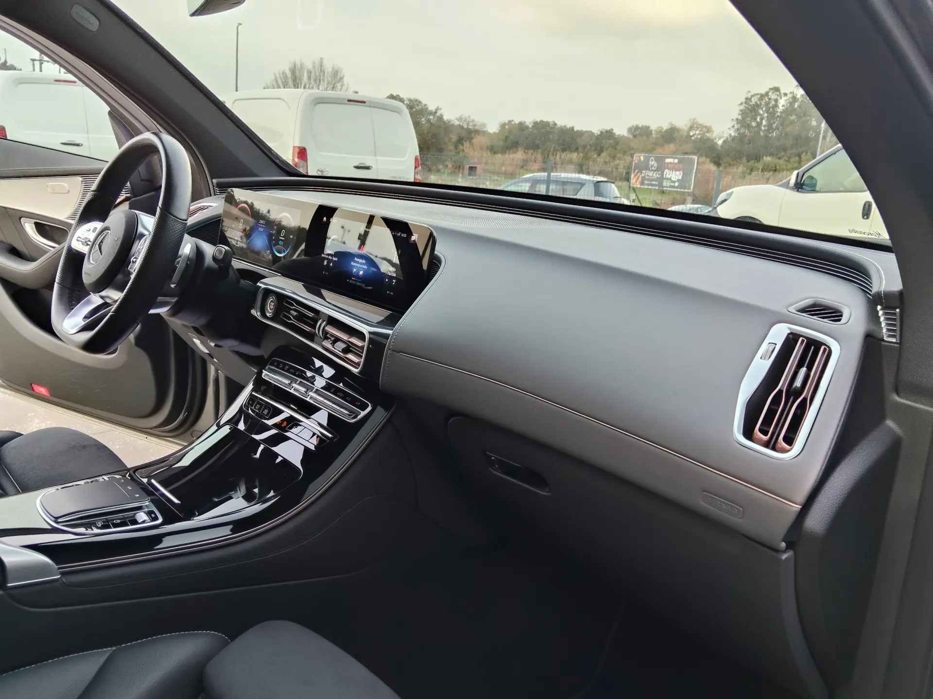 Mercedes-Benz EQC 400 4Matic AMG Line 36