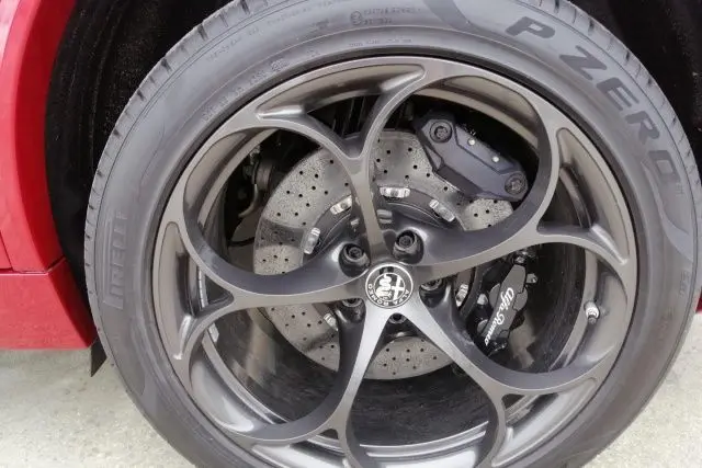 Alfa Romeo Stelvio Quadrifoglio Q4 2.9 510cv 12