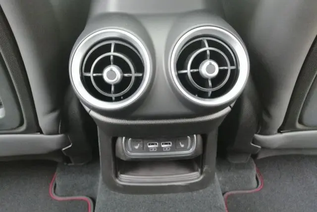 Alfa Romeo Stelvio Quadrifoglio Q4 2.9 510cv 32