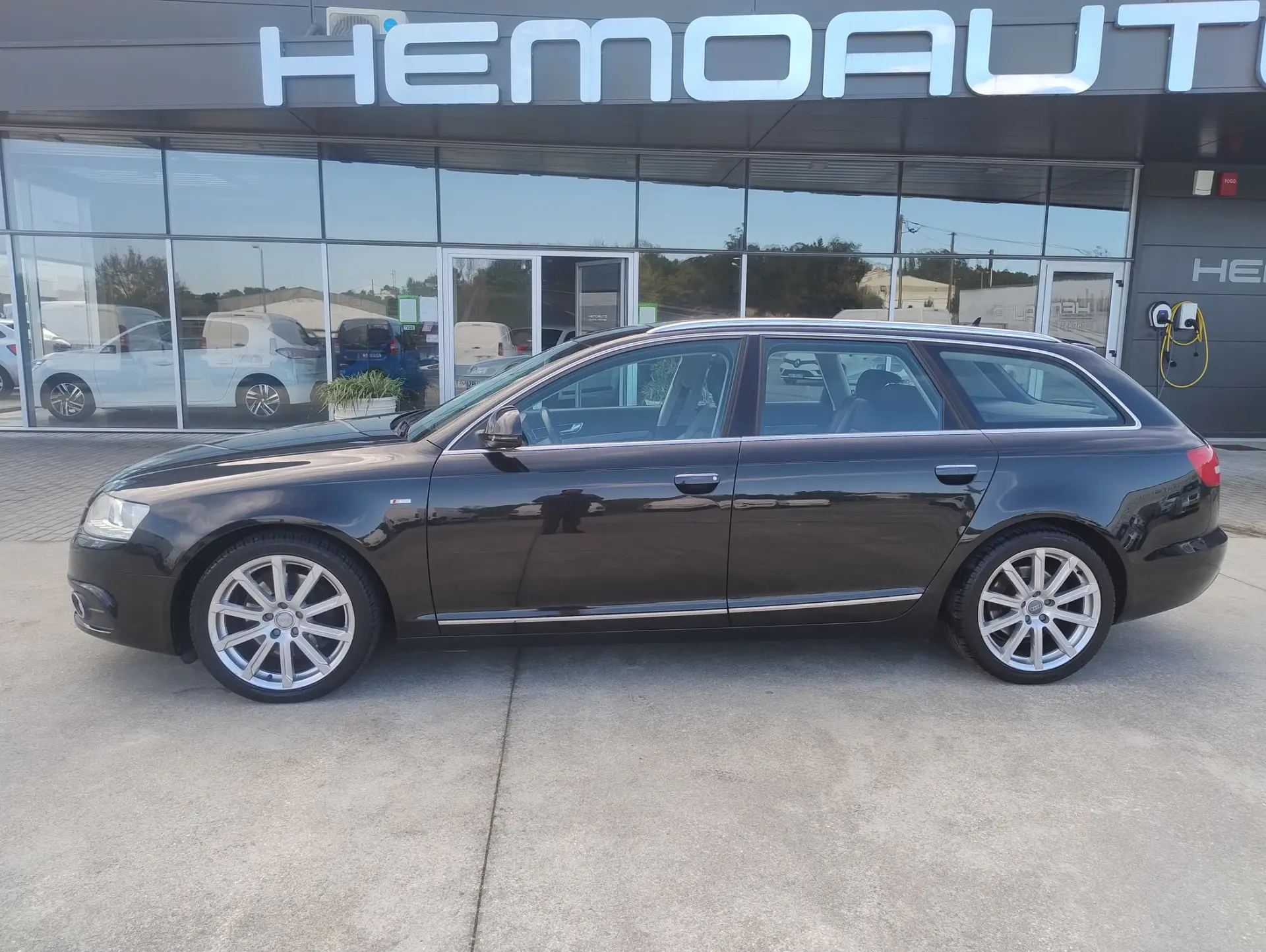 Audi A6 Avant 2.0 TDi S-line 10