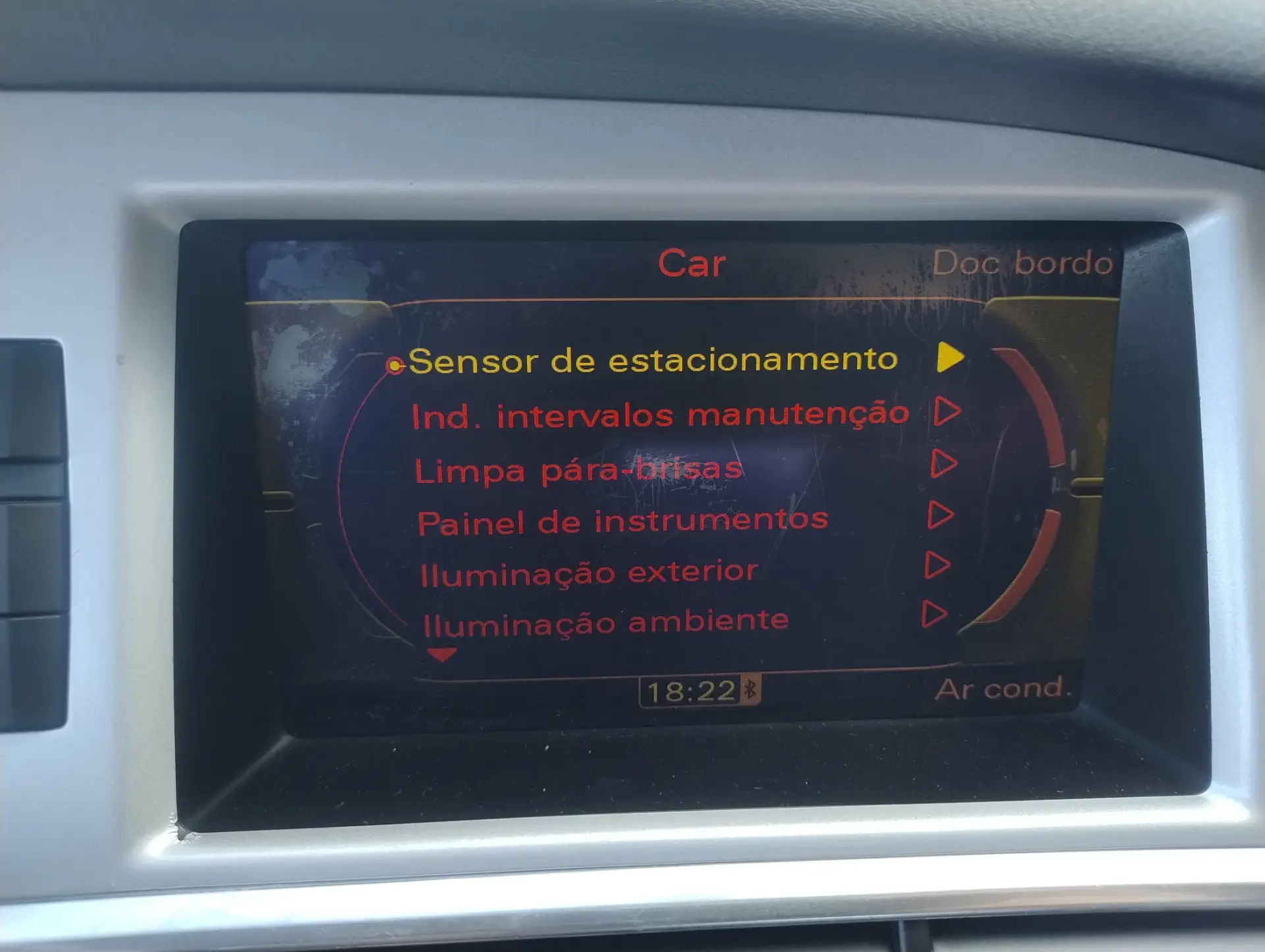 Audi A6 Avant 2.0 TDi S-line 34