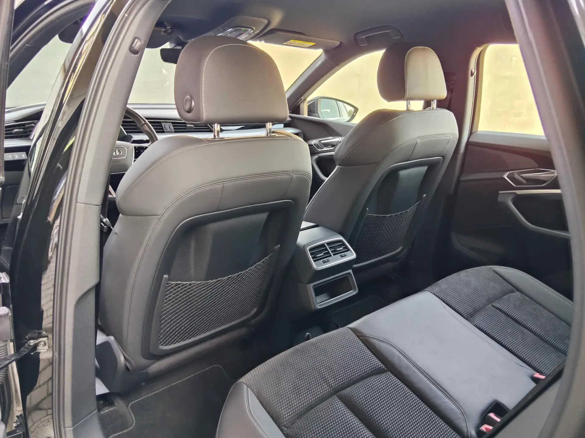 Audi e-tron 55 quattro S line 17