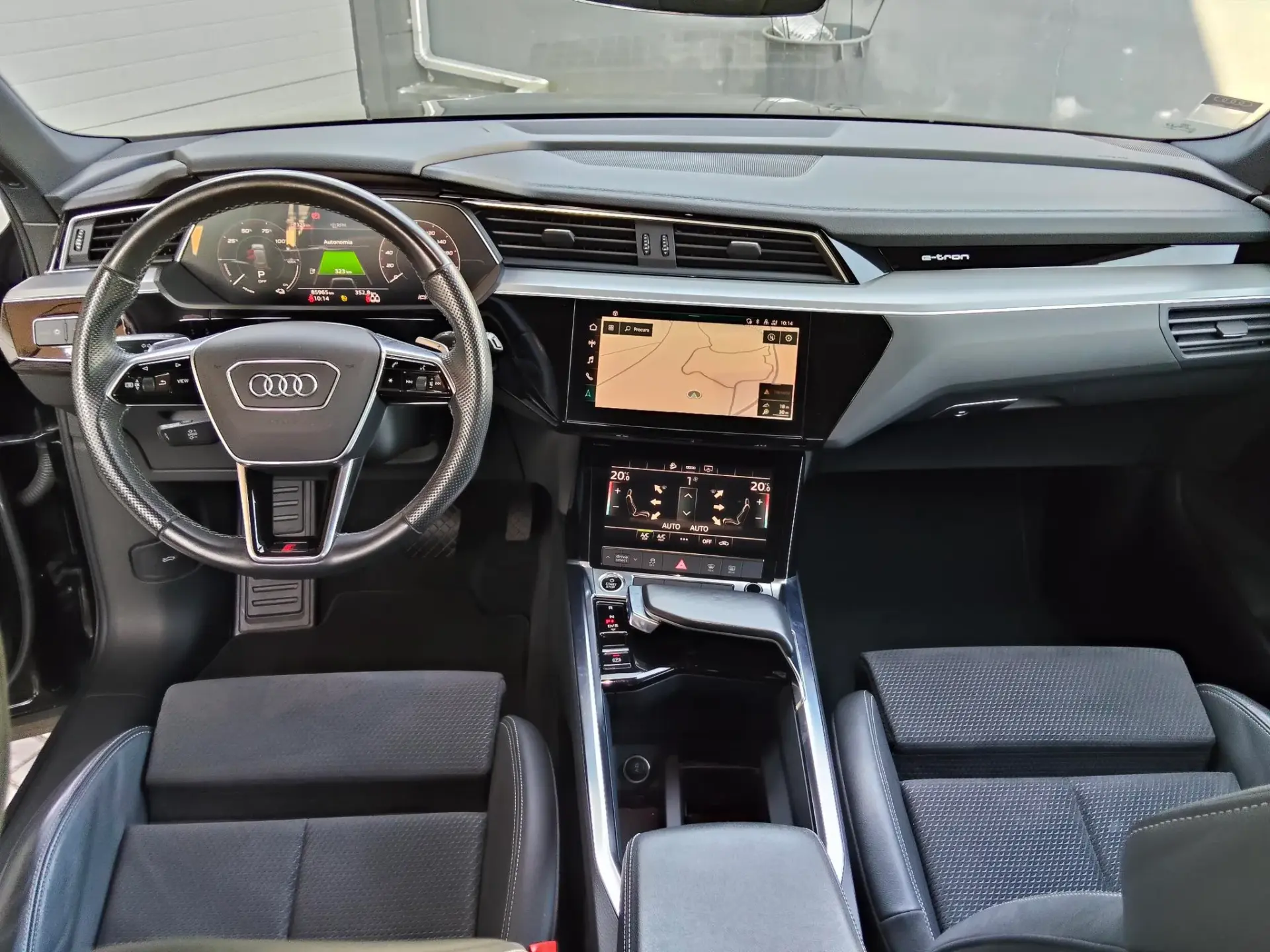 Audi e-tron 55 quattro S line 29